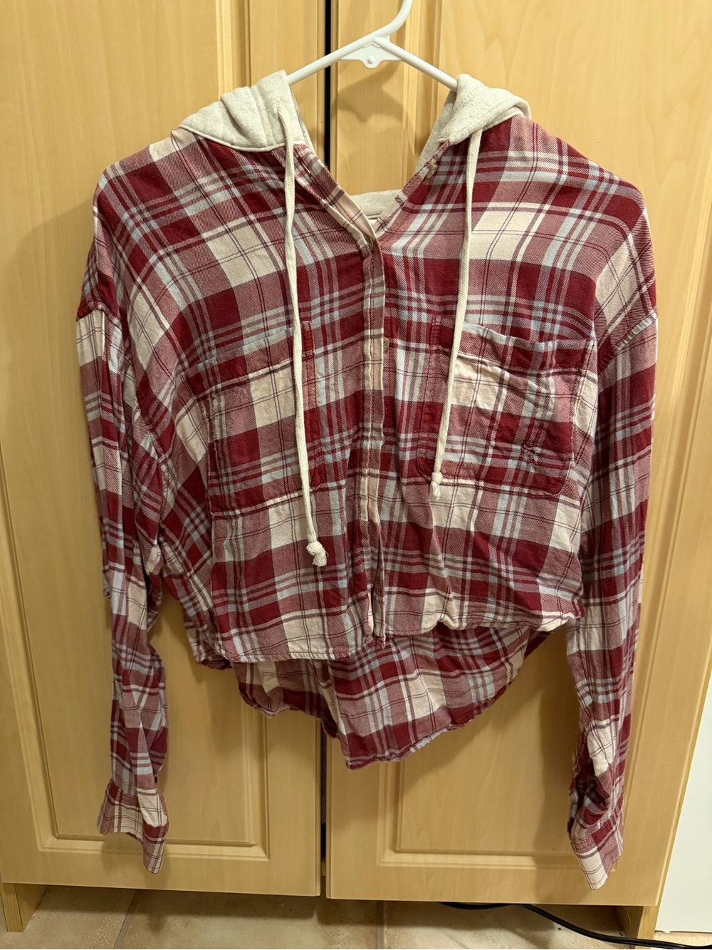 Red Plaid Cropped Hooded Flannel ❤️🤍